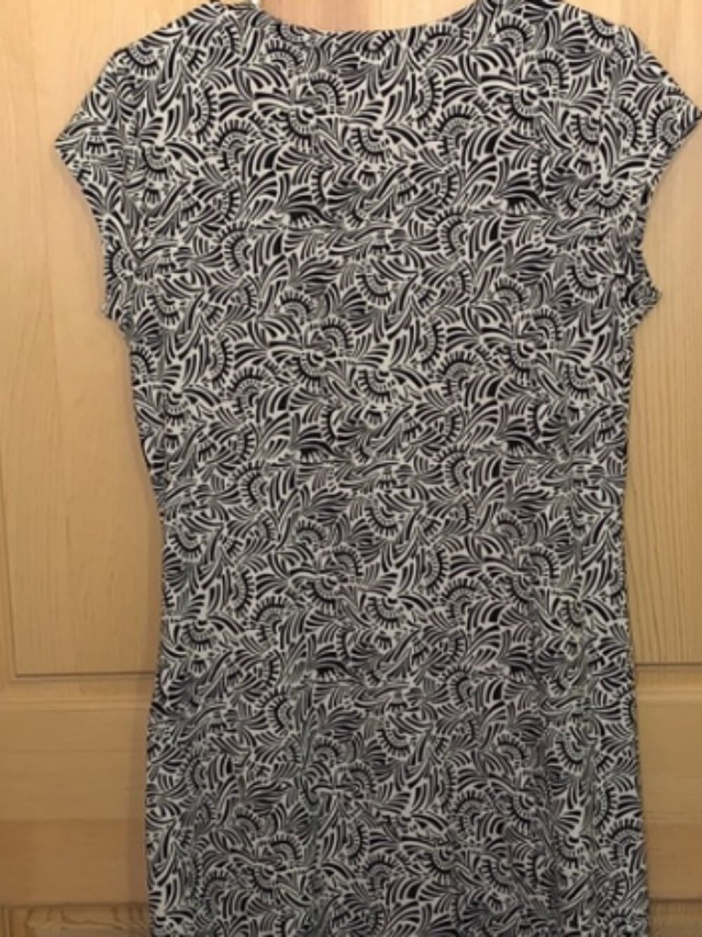 EUC Athleta Nectar Wrap Dress Size Large - Picture 4 of 8